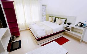 Fabhotel Divine Dev Darshan Valley